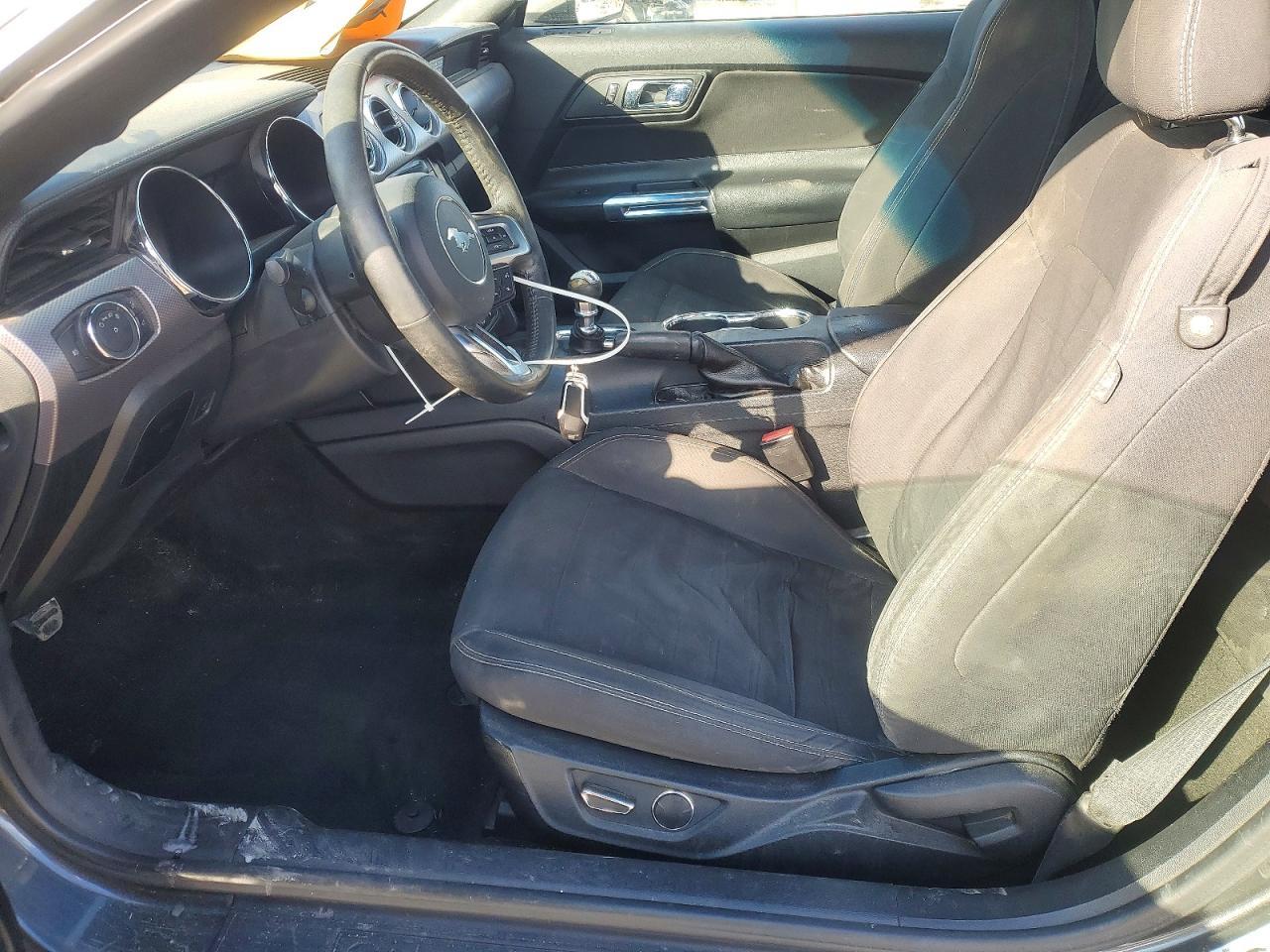 2017 Ford Mustang Gt - zdjęcie 7