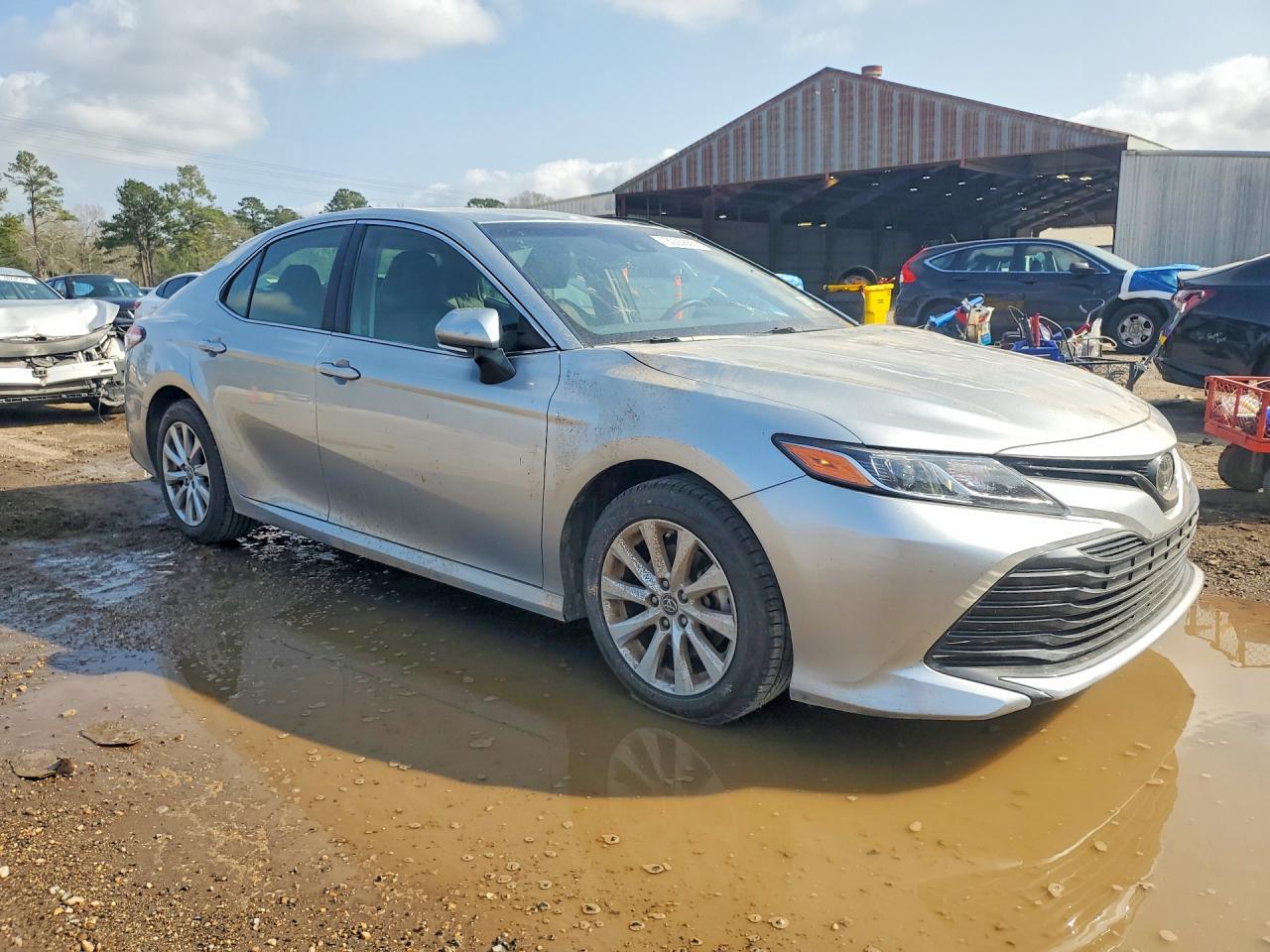 2018 Toyota Camry L - zdjęcie 4