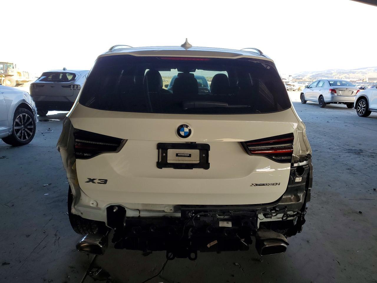 2022 BMW X3 xDrive30I - zdjęcie 6