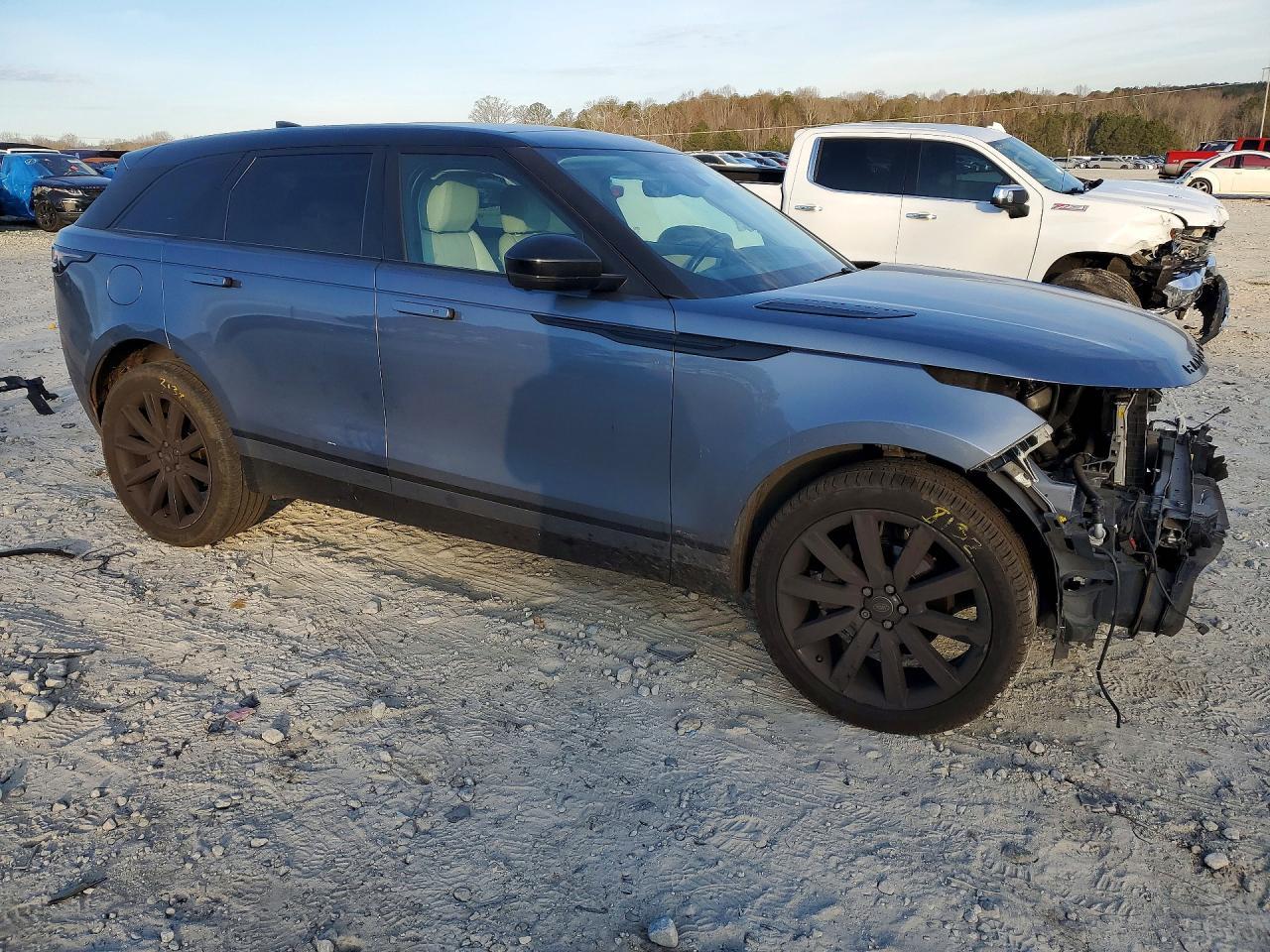 2020 Land Rover Range Rover Velar R-Dynamic S - zdjęcie 4