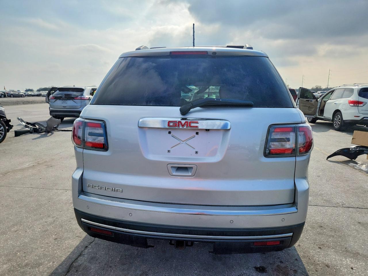 2015 GMC Acadia Sle - zdjęcie 6