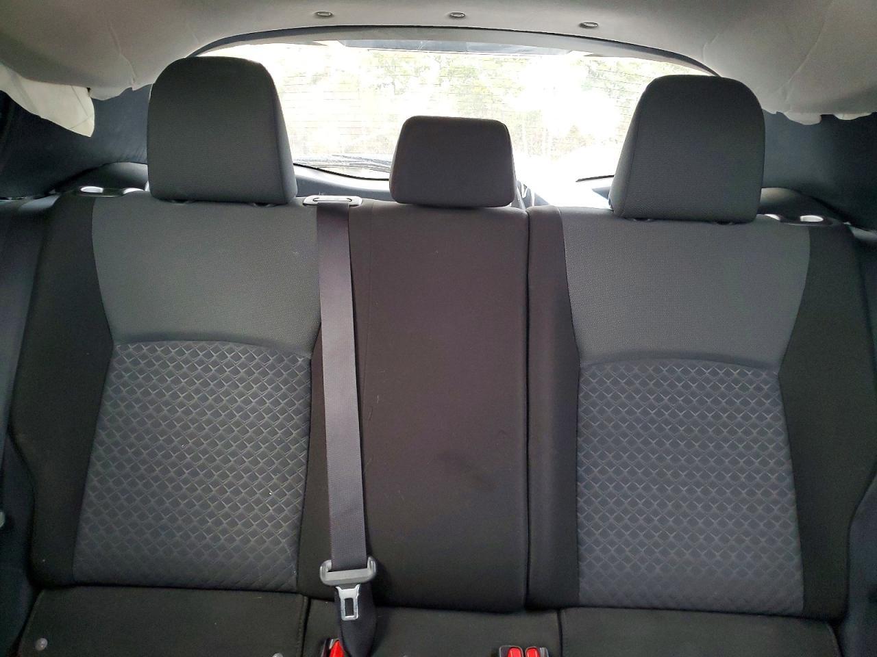 2021 Toyota C-Hr Le - zdjęcie 10