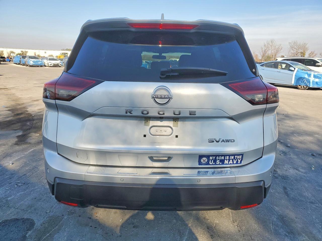 2024 Nissan Rogue Sv - zdjęcie 6