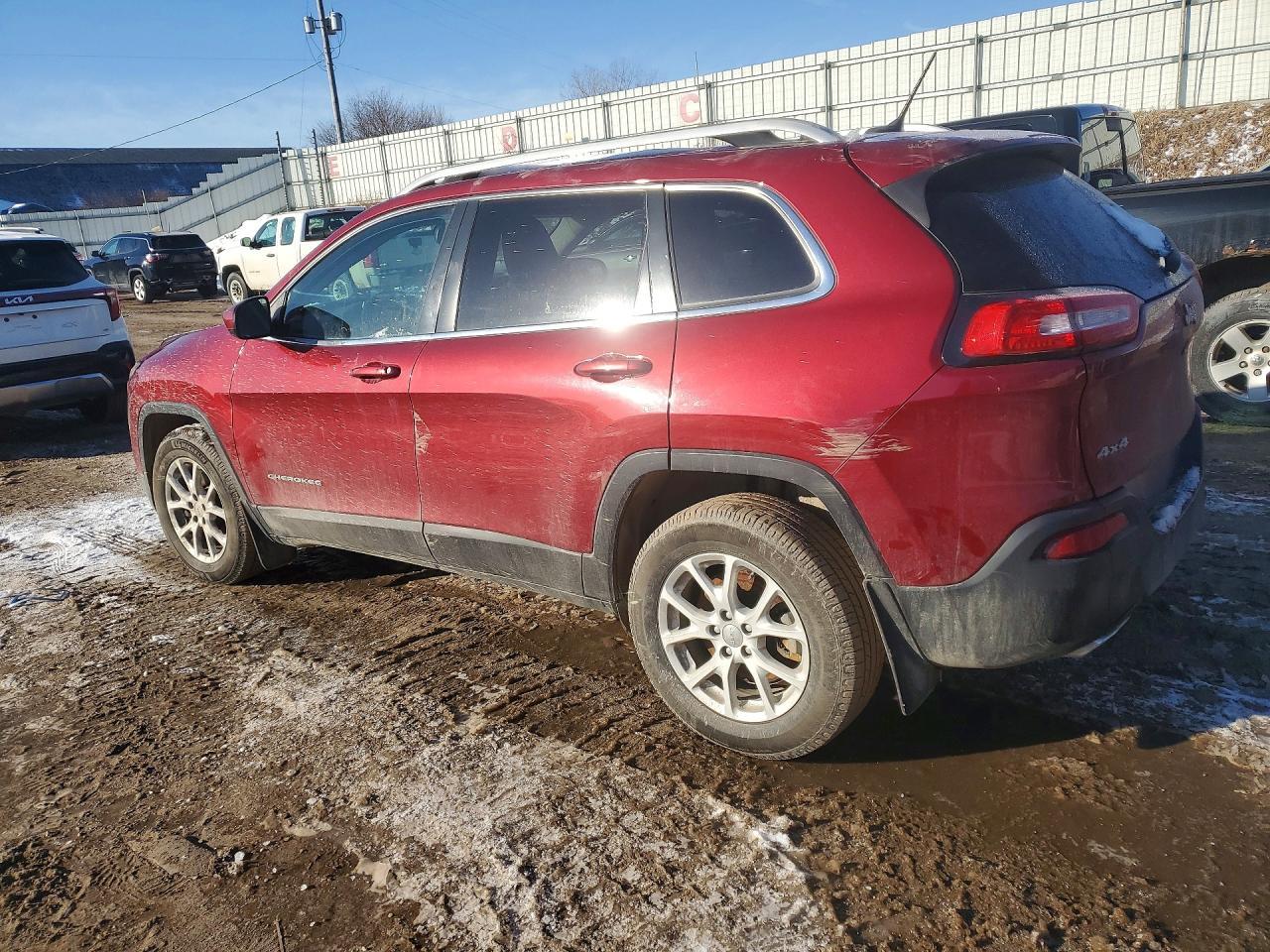 2015 Jeep Cherokee Latitude - zdjęcie 2
