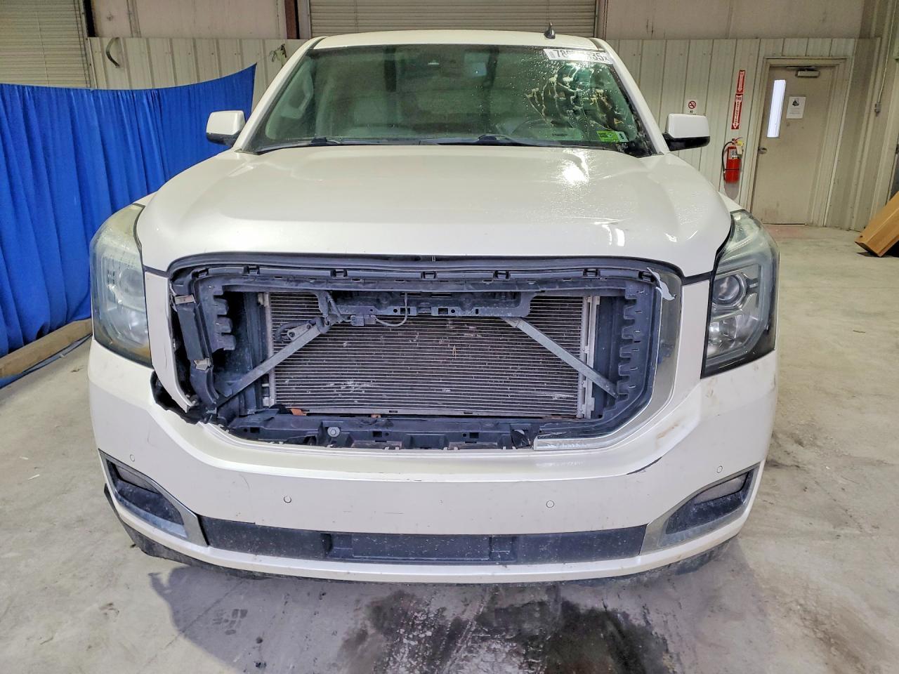 2015 GMC Yukon Denali - zdjęcie 5