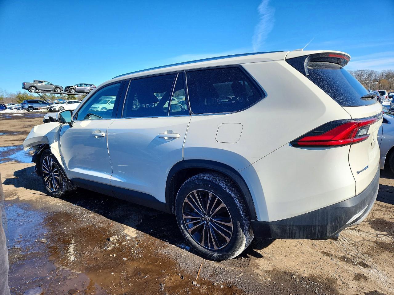 2024 Toyota Grand Highlander Limited - zdjęcie 2