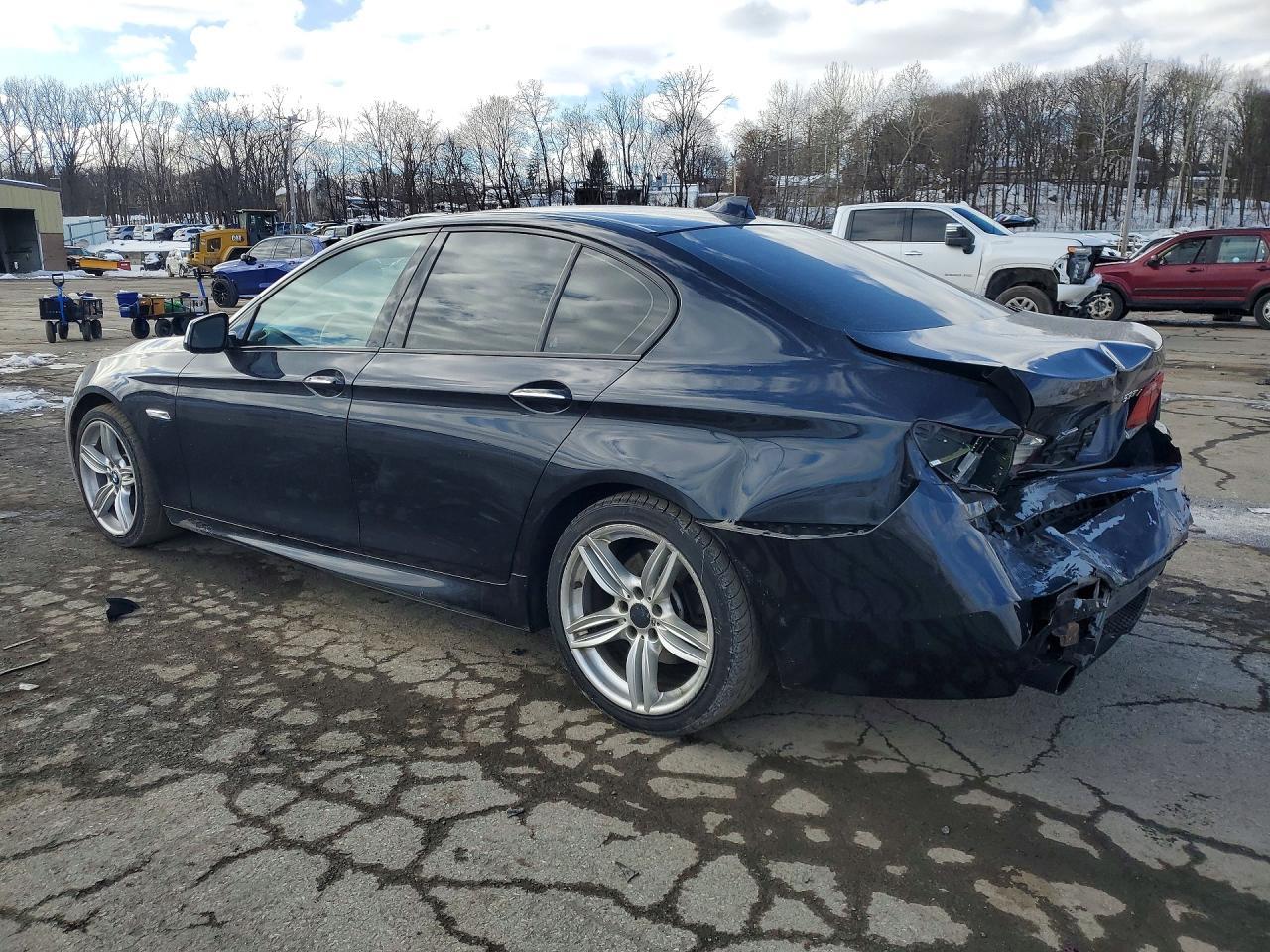 2013 BMW 535 Xi - zdjęcie 2