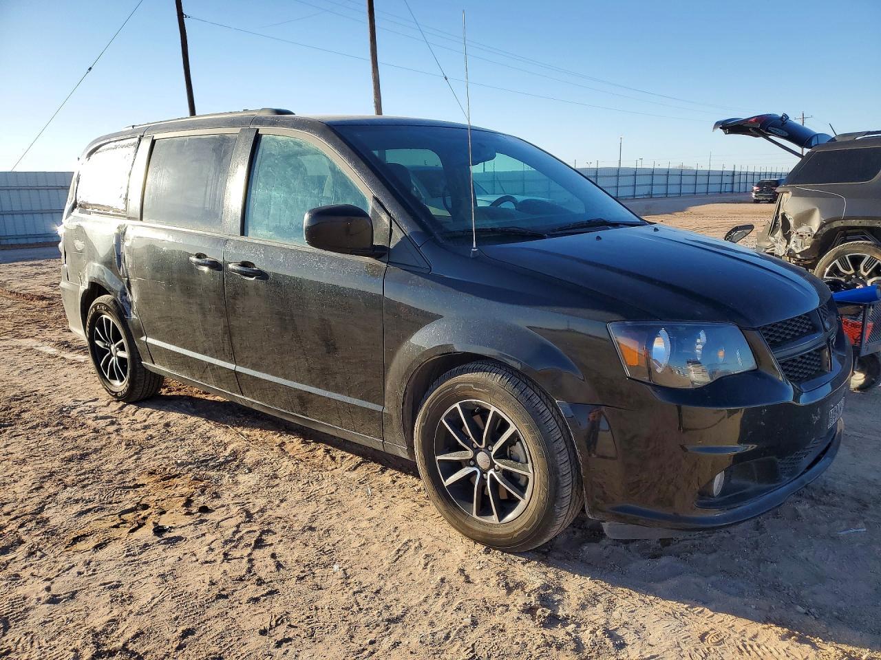 2018 Dodge Grand Caravan Gt - zdjęcie 4