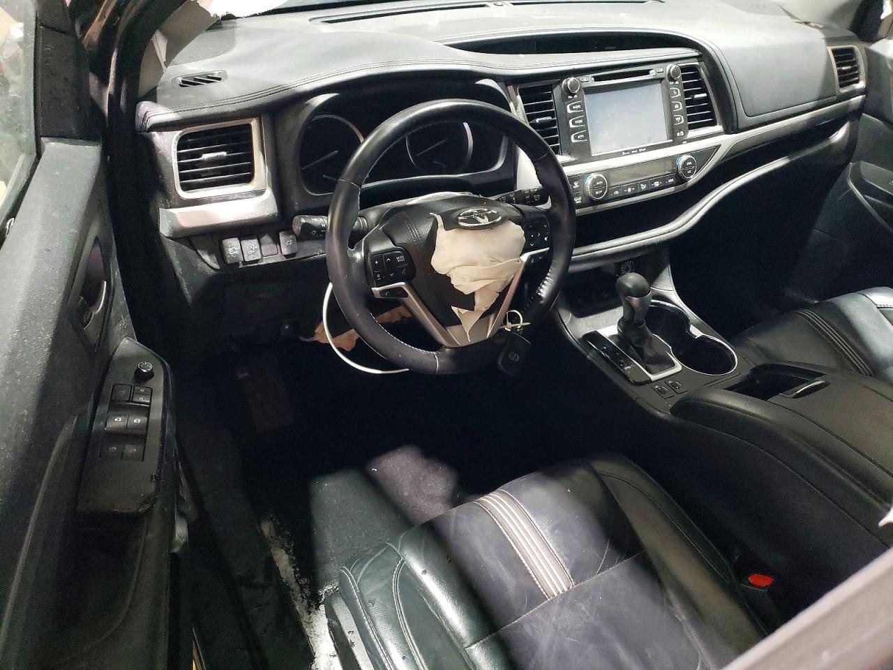 2017 Toyota Highlander Se - zdjęcie 8