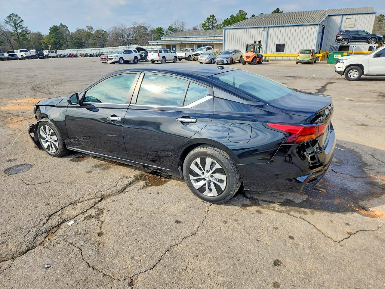 2020 Nissan Altima S - zdjęcie 2