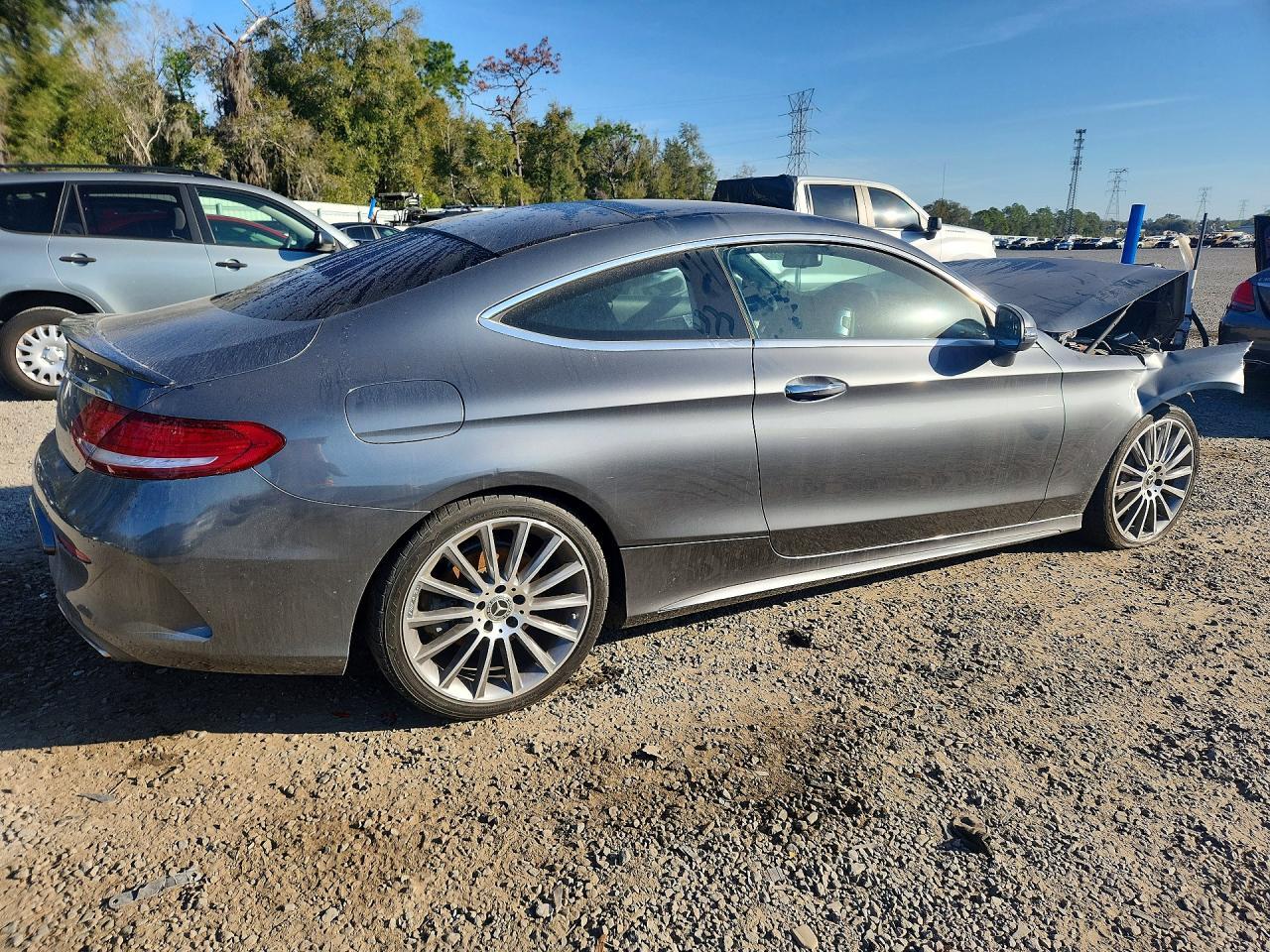 2018 Mercedes-Benz C 300 - zdjęcie 3