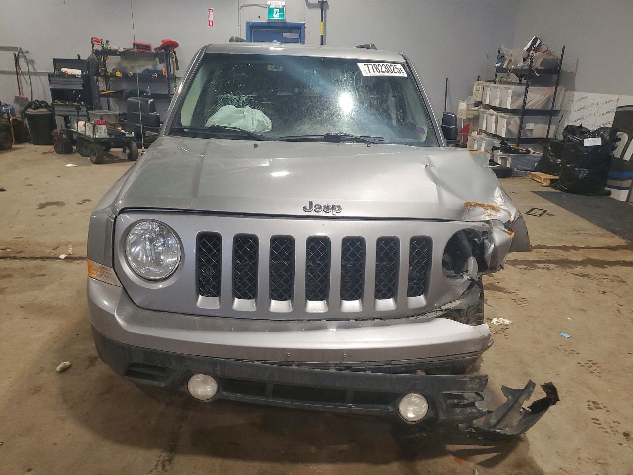 2015 Jeep Patriot - zdjęcie 5