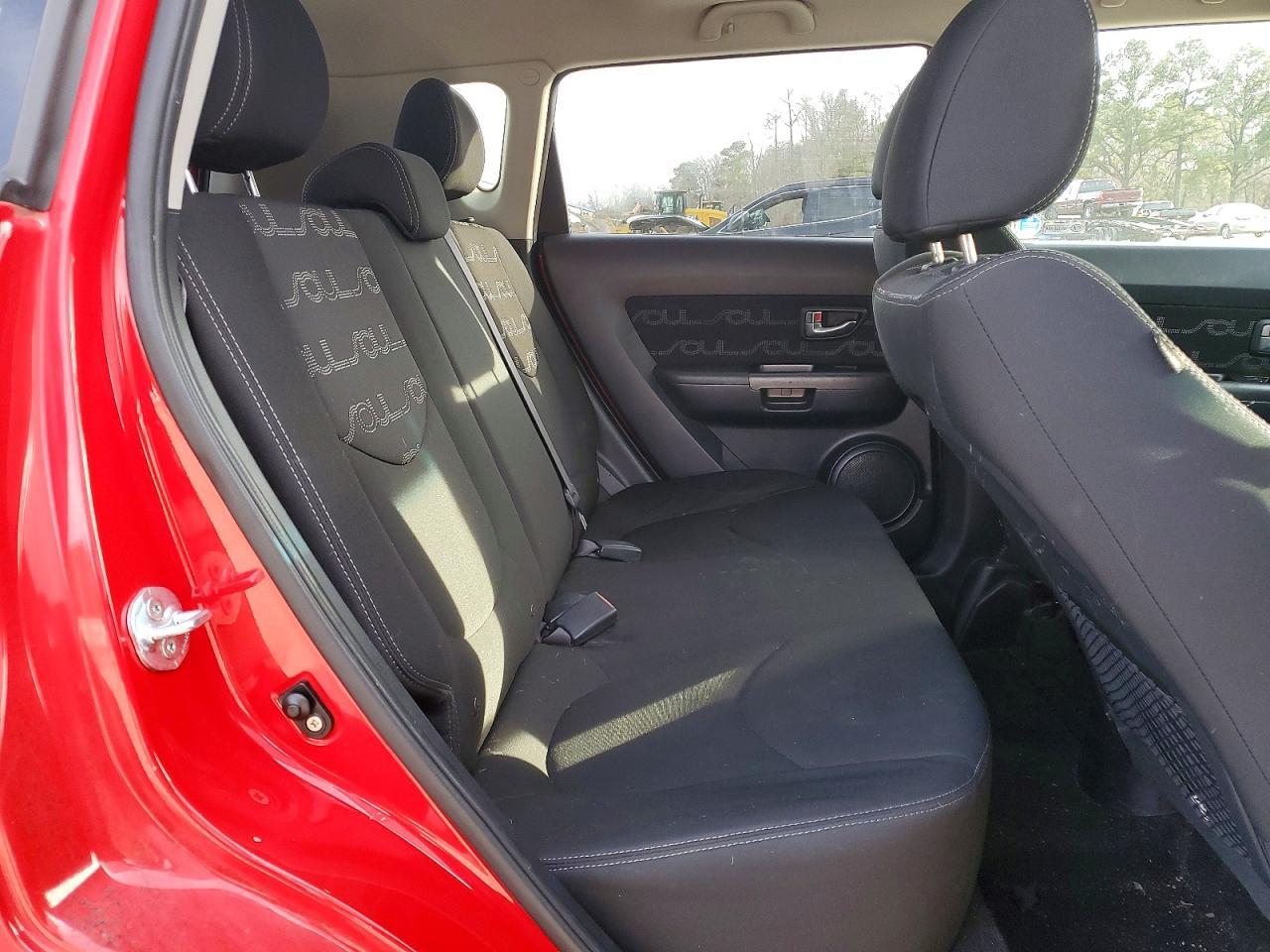 2013 Kia Soul + - zdjęcie 11