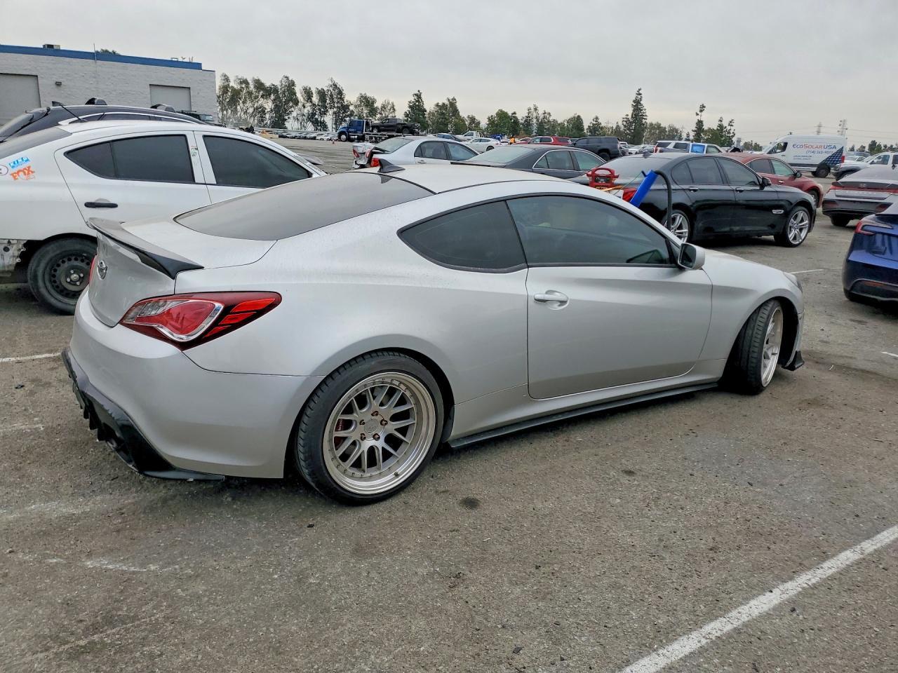 2013 Hyundai Genesis Coupe 2.0T - zdjęcie 3