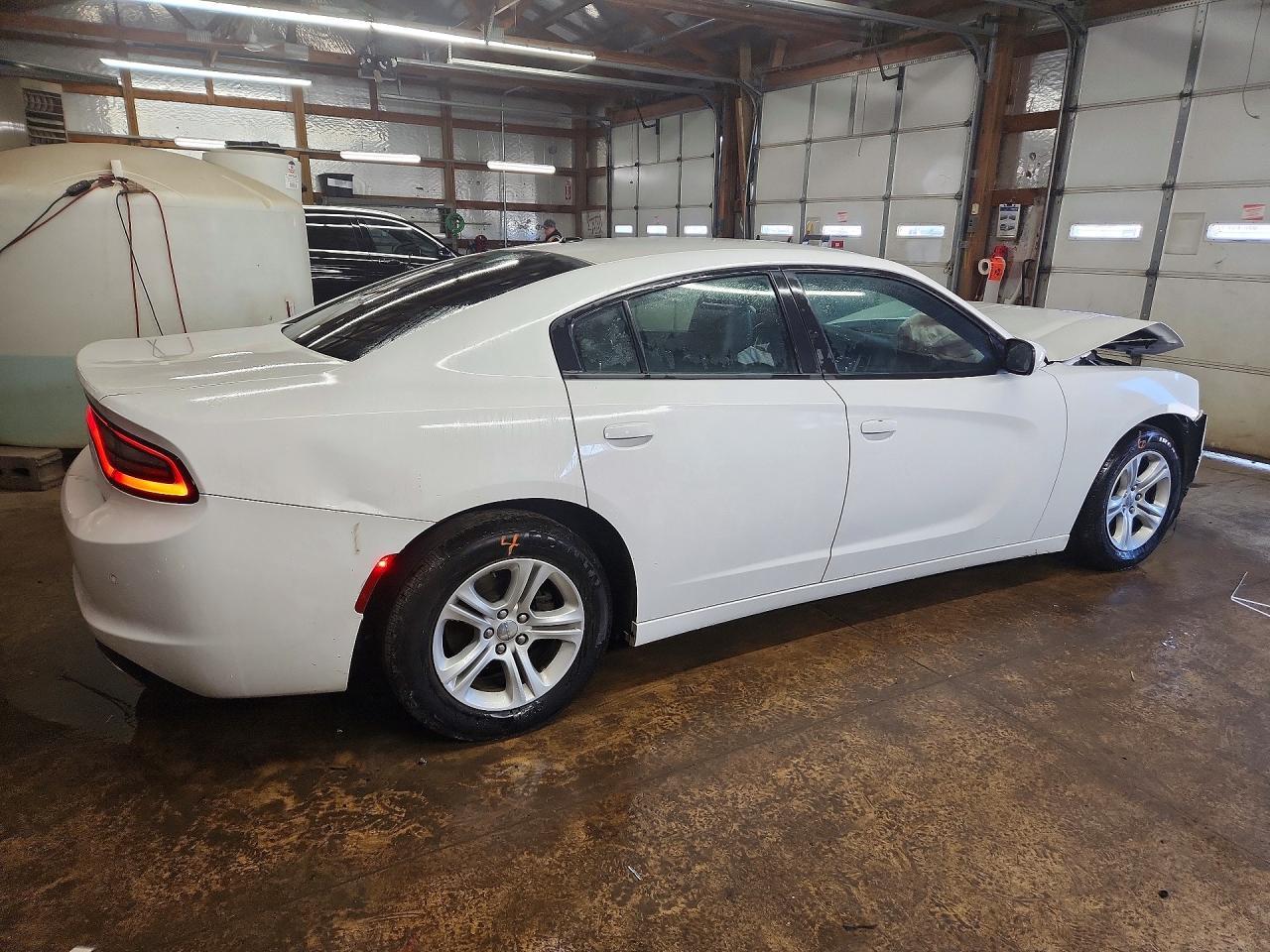 2019 Dodge Charger Sxt - zdjęcie 3