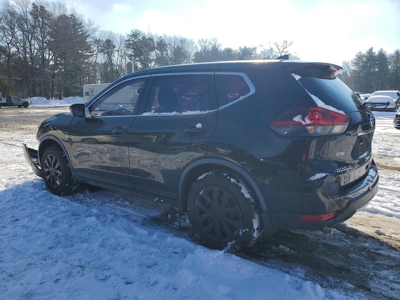 2018 Nissan Rogue S - zdjęcie 2