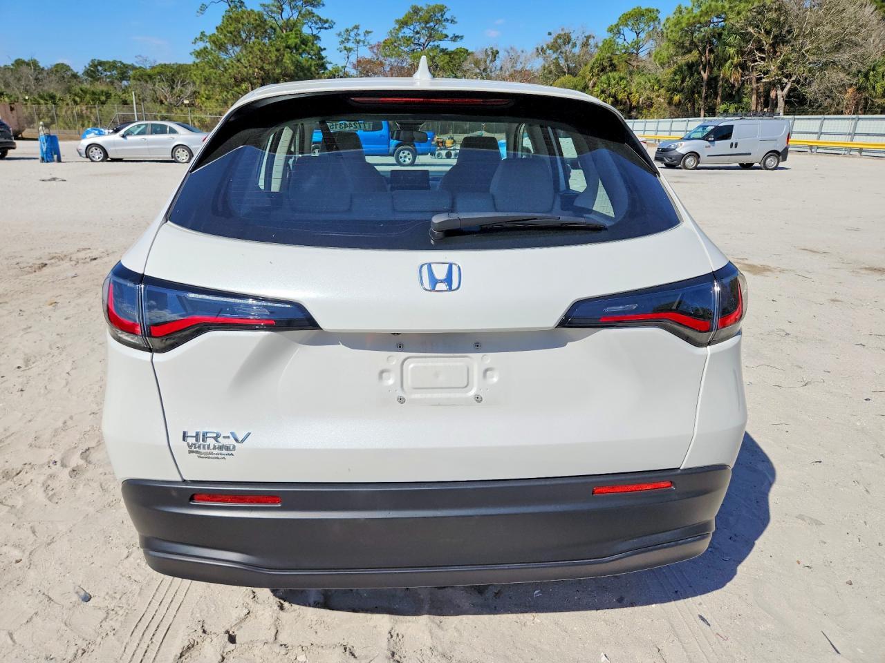 2025 Honda Hr-V Lx - zdjęcie 6