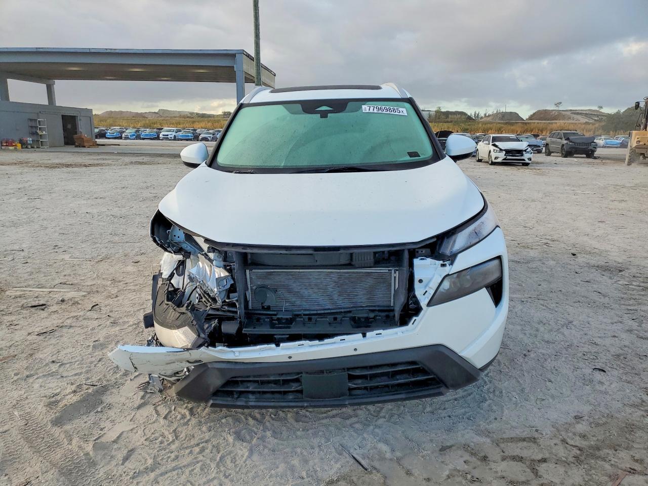 2024 Nissan Rogue Sv - zdjęcie 5