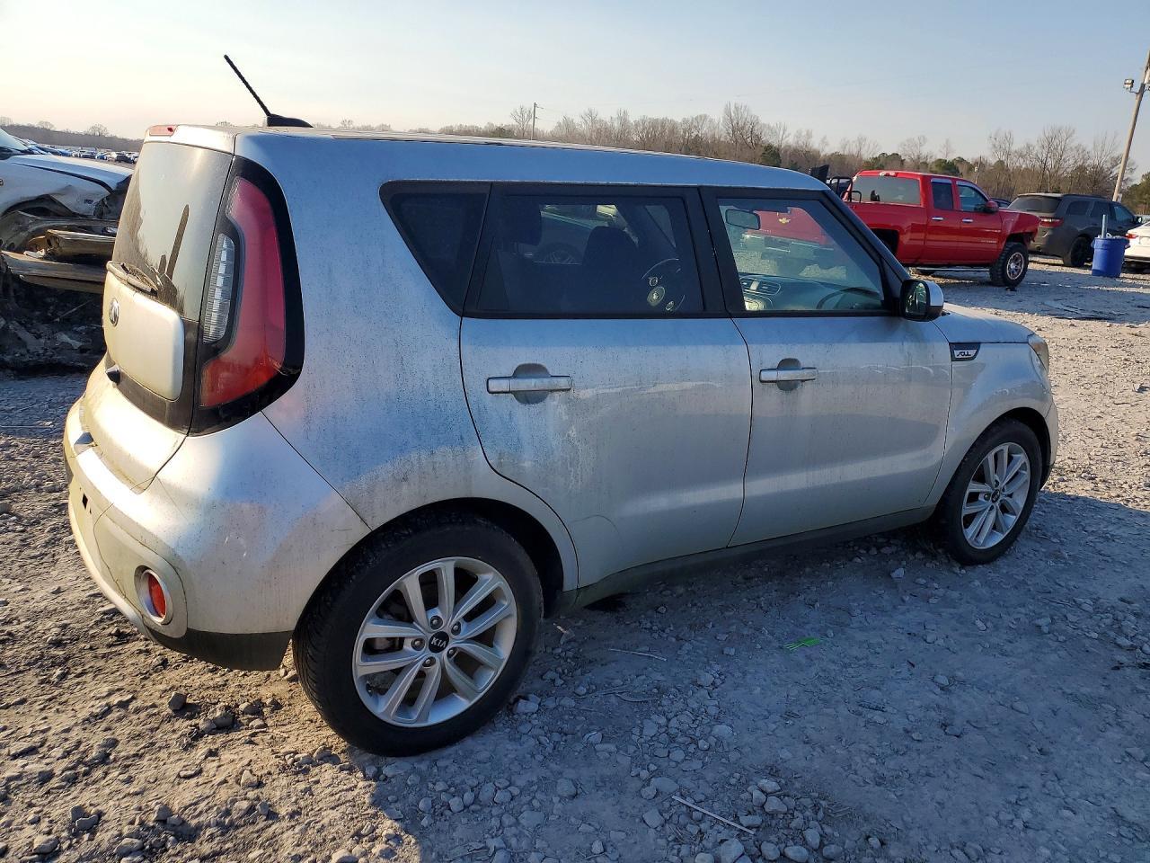 2017 Kia Soul + - zdjęcie 3