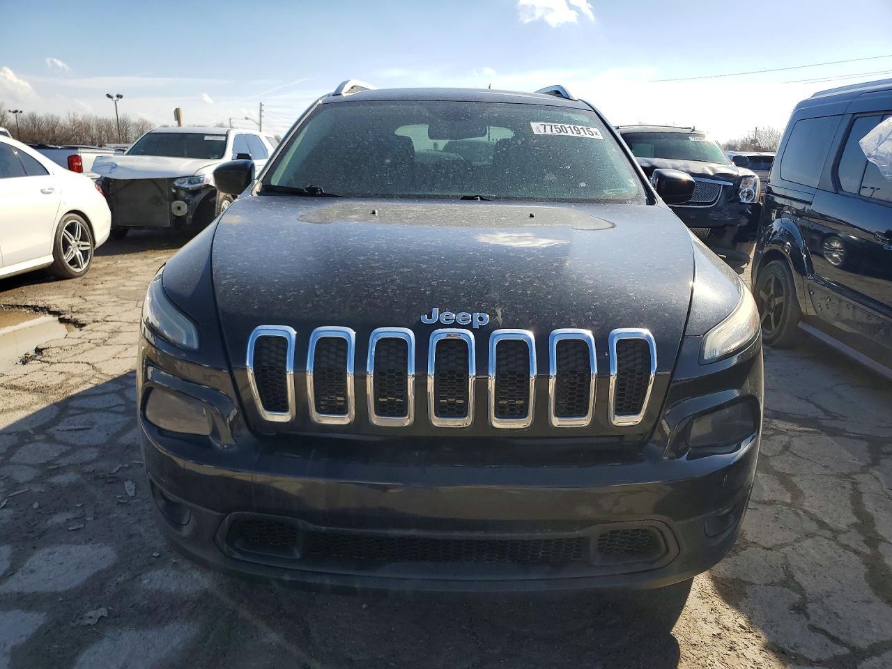 2016 Jeep Cherokee Latitude - zdjęcie 5