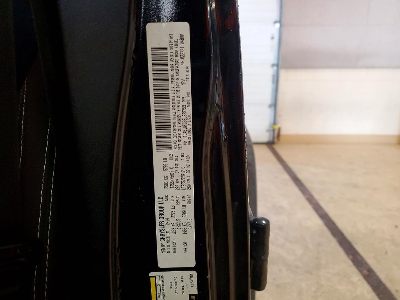 2014 Jeep Wrangler Unlimited Rubicon - zdjęcie 13