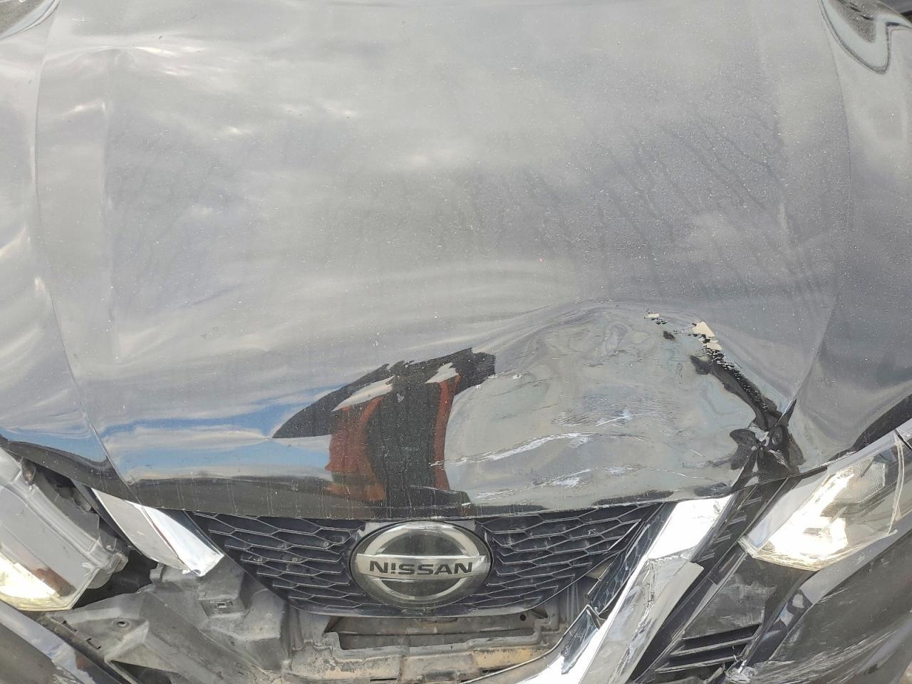 2020 Nissan Rogue Sport S - zdjęcie 12