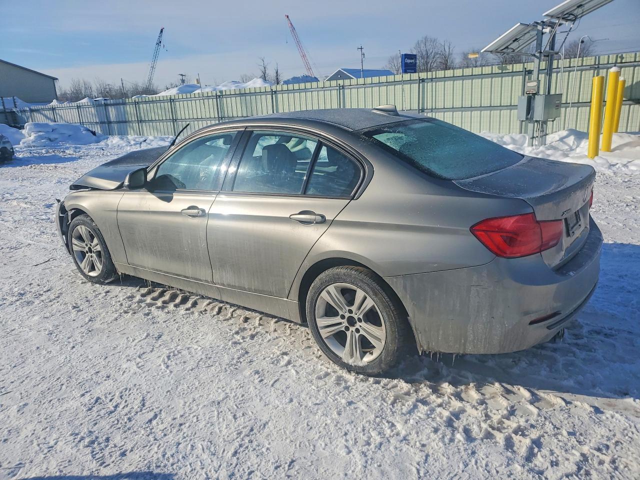 BMW Seria 3 - zdjęcie 2