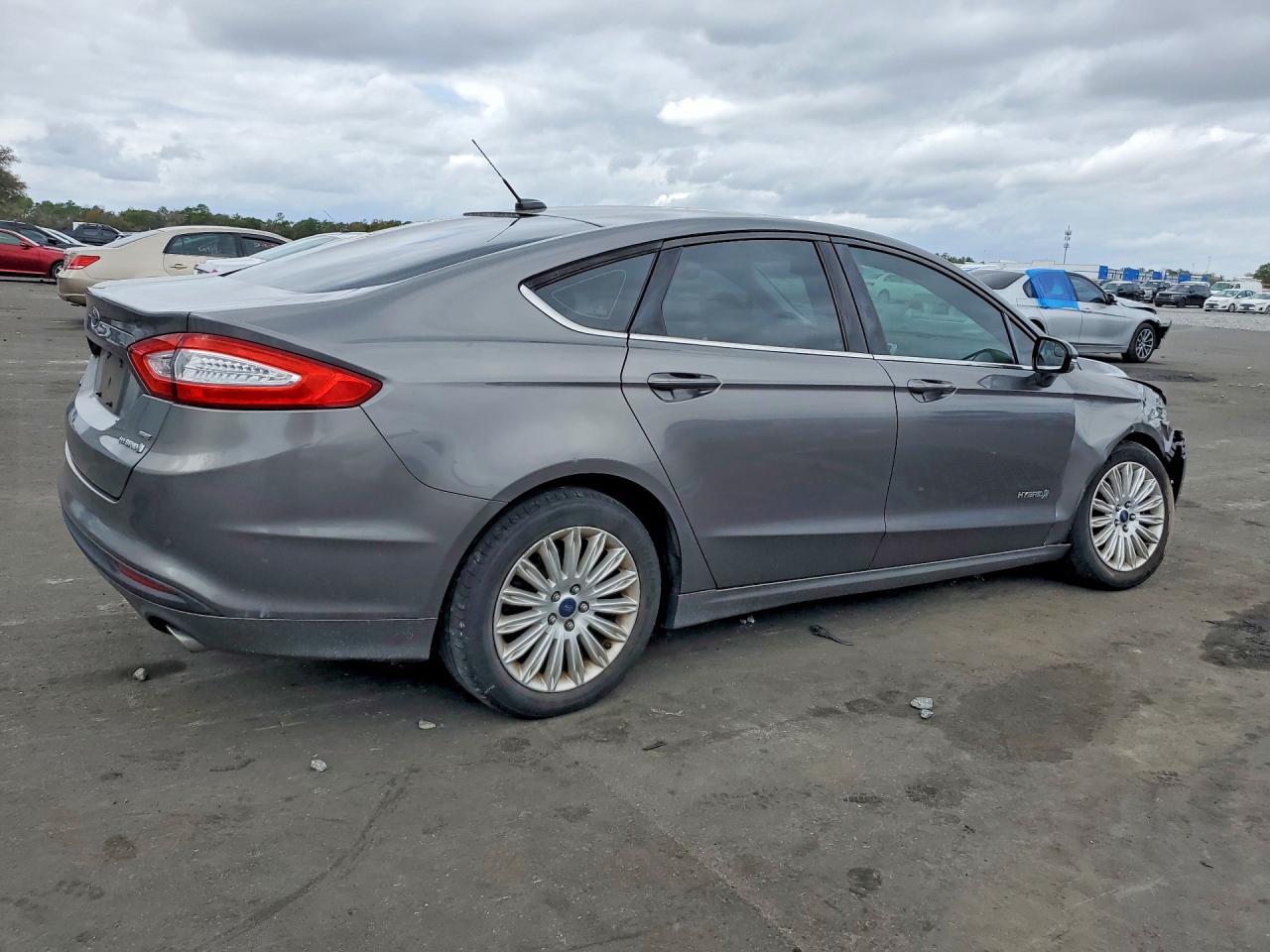 2014 Ford Fusion Se Hybrid - zdjęcie 3