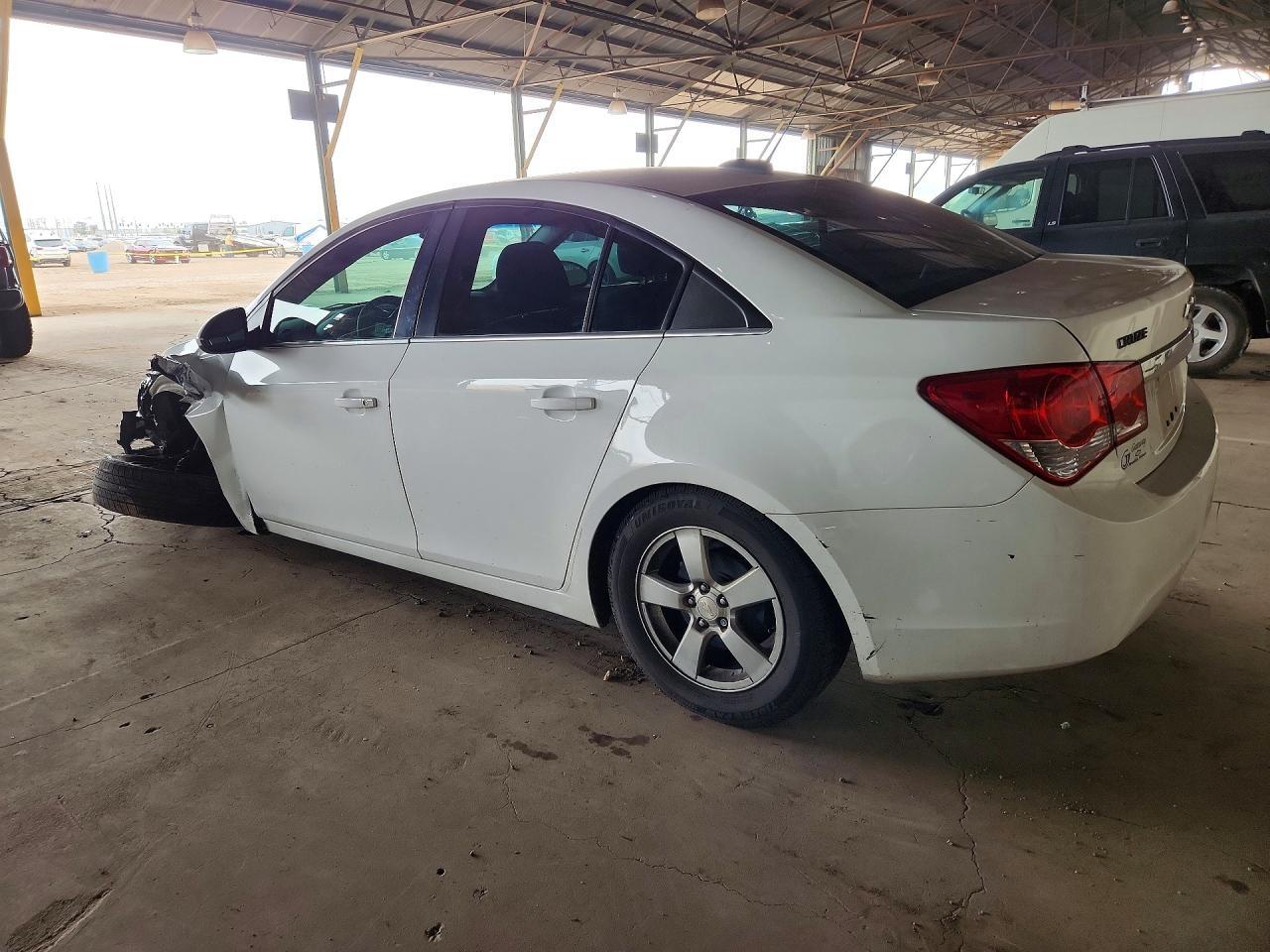 2016 Chevrolet Cruze Limited Lt - zdjęcie 2