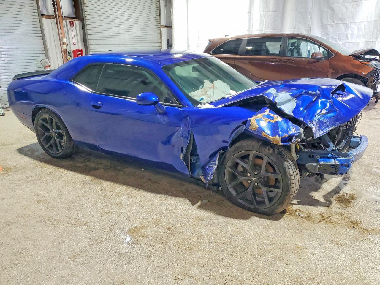 2021 Dodge Challenger Gt - zdjęcie 4