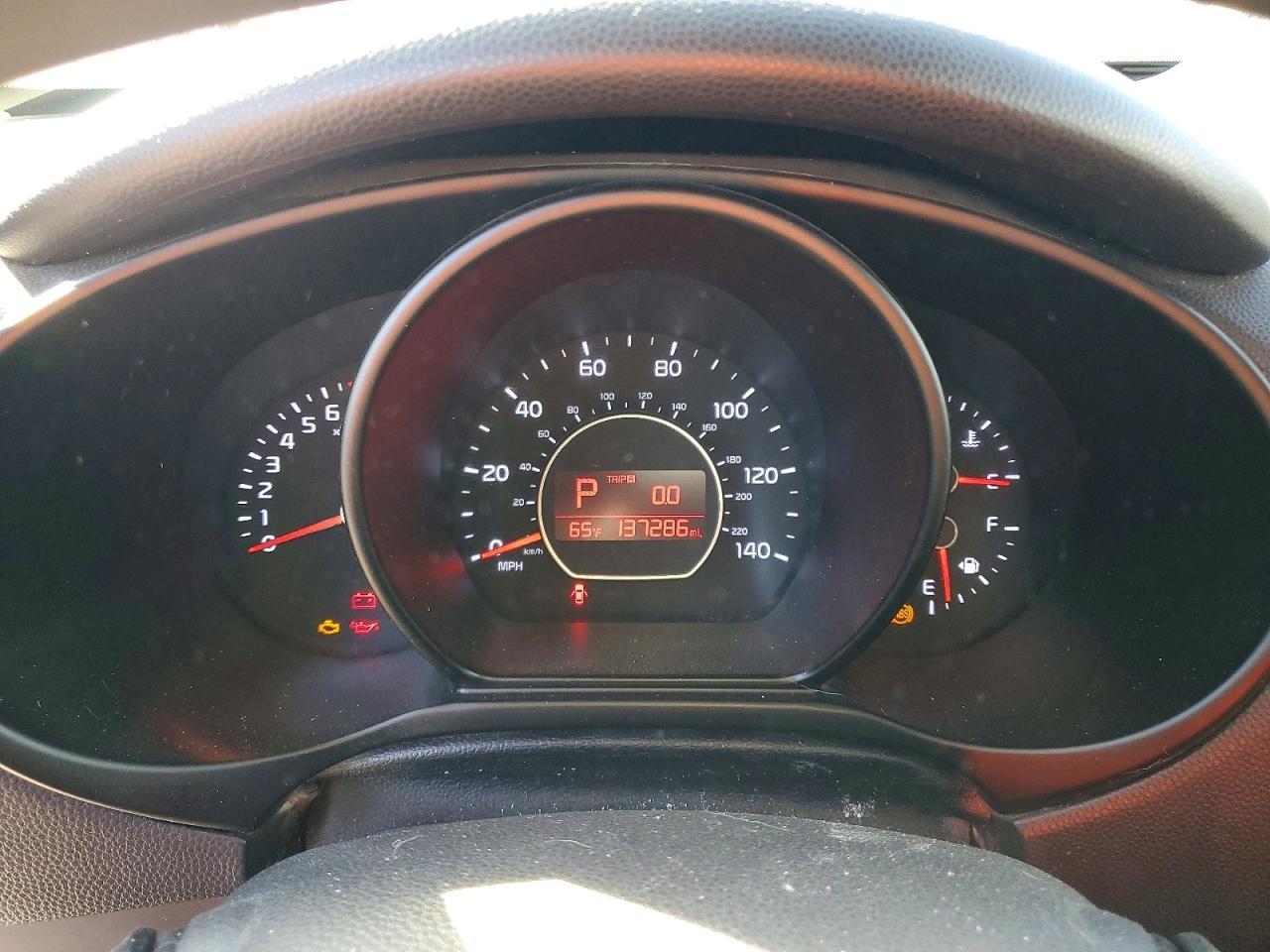 2014 Kia Soul Base - zdjęcie 9