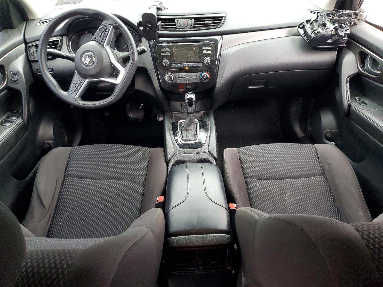 2017 Nissan Rogue Sport S - zdjęcie 8