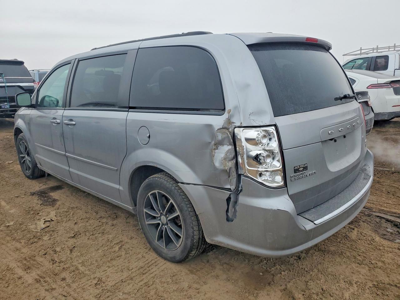 2017 Dodge Grand Caravan Gt - zdjęcie 2