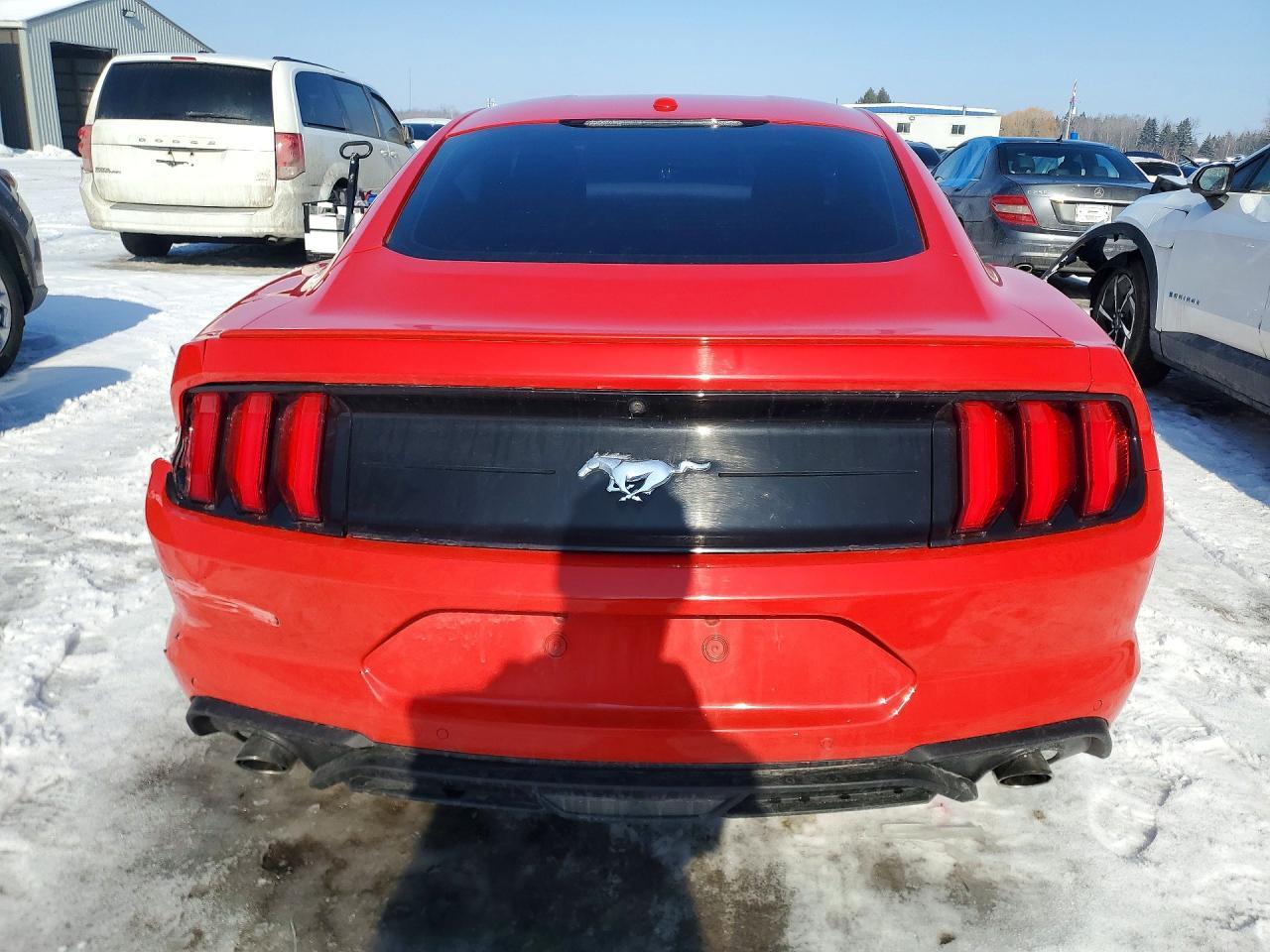 2019 Ford Mustang - zdjęcie 6