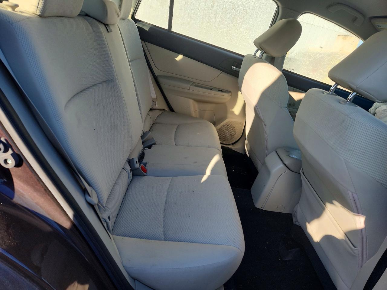 2013 Subaru Impreza Premium - zdjęcie 10