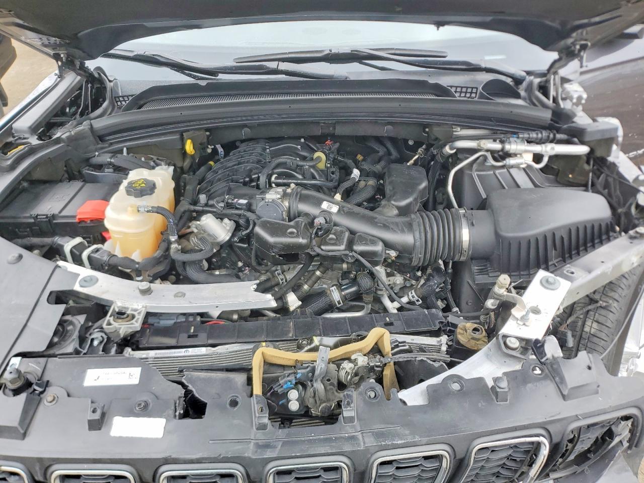 2023 Jeep Grand Cherokee L Laredo - zdjęcie 12