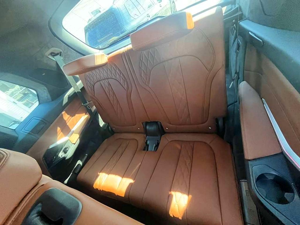 2025 BMW X7 M60I - zdjęcie 5