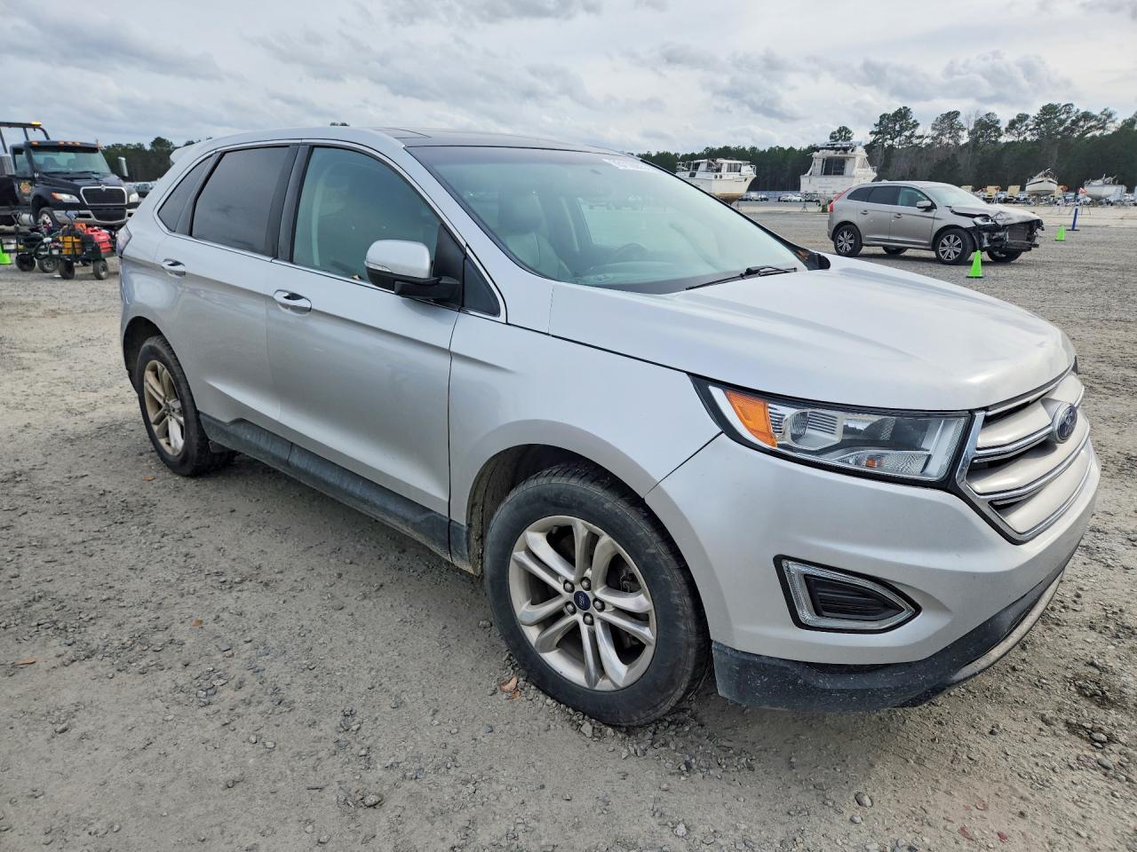 2015 Ford Edge Titanium - zdjęcie 4