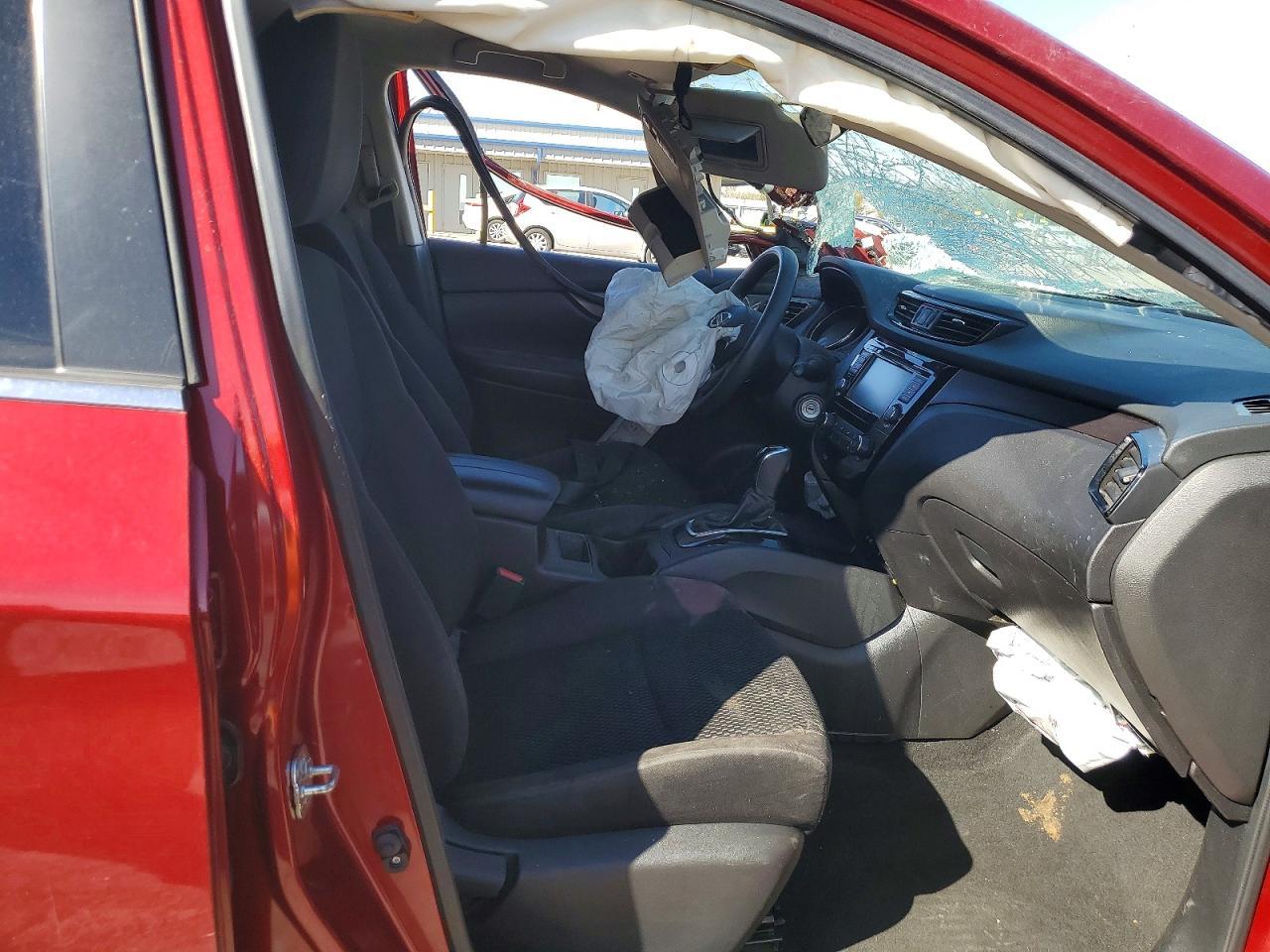 2020 Nissan Rogue Sport S - zdjęcie 7