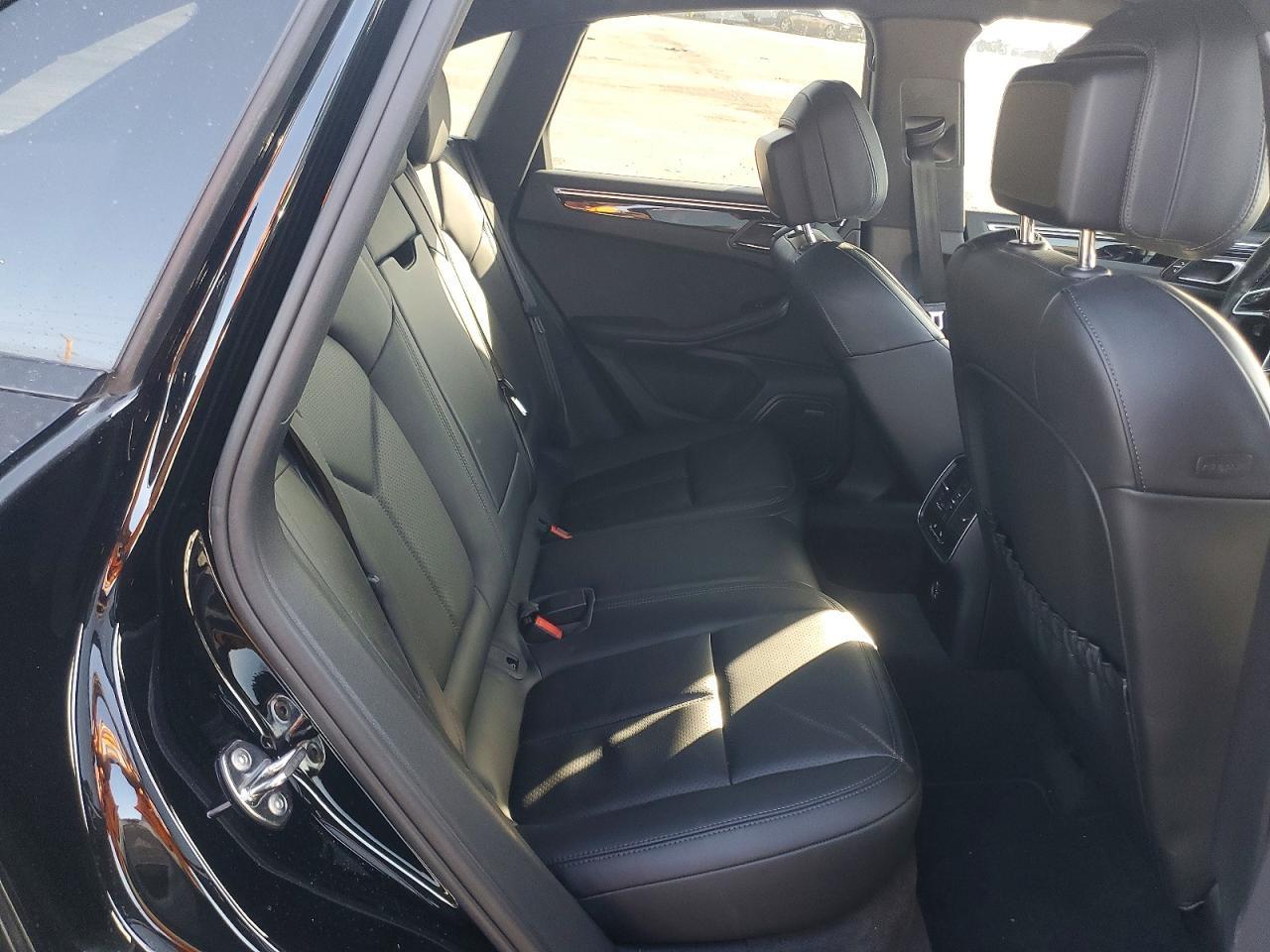 2018 Porsche Macan - zdjęcie 11