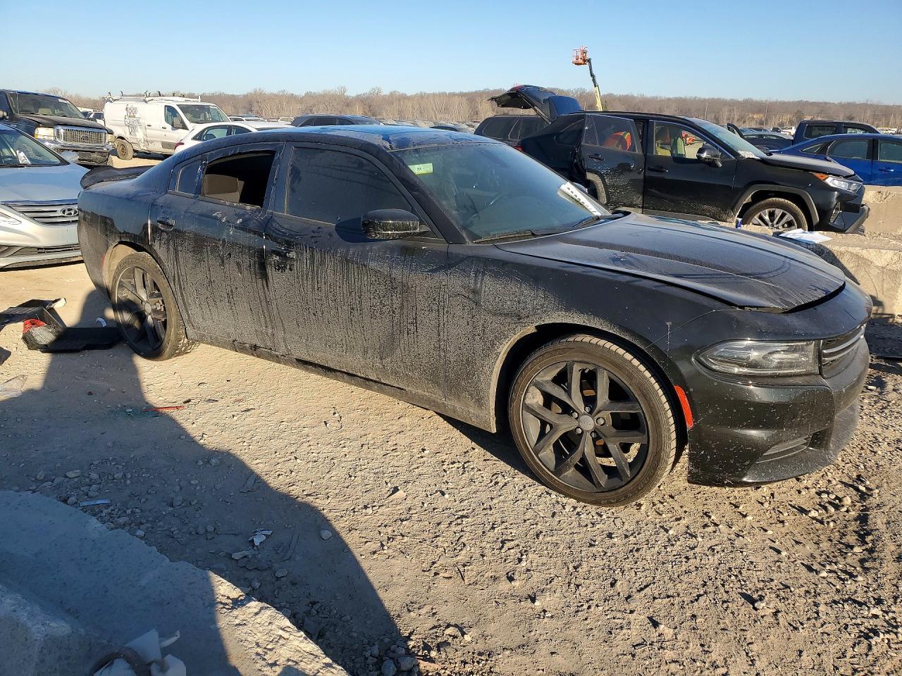 2016 Dodge Charger Se - zdjęcie 4