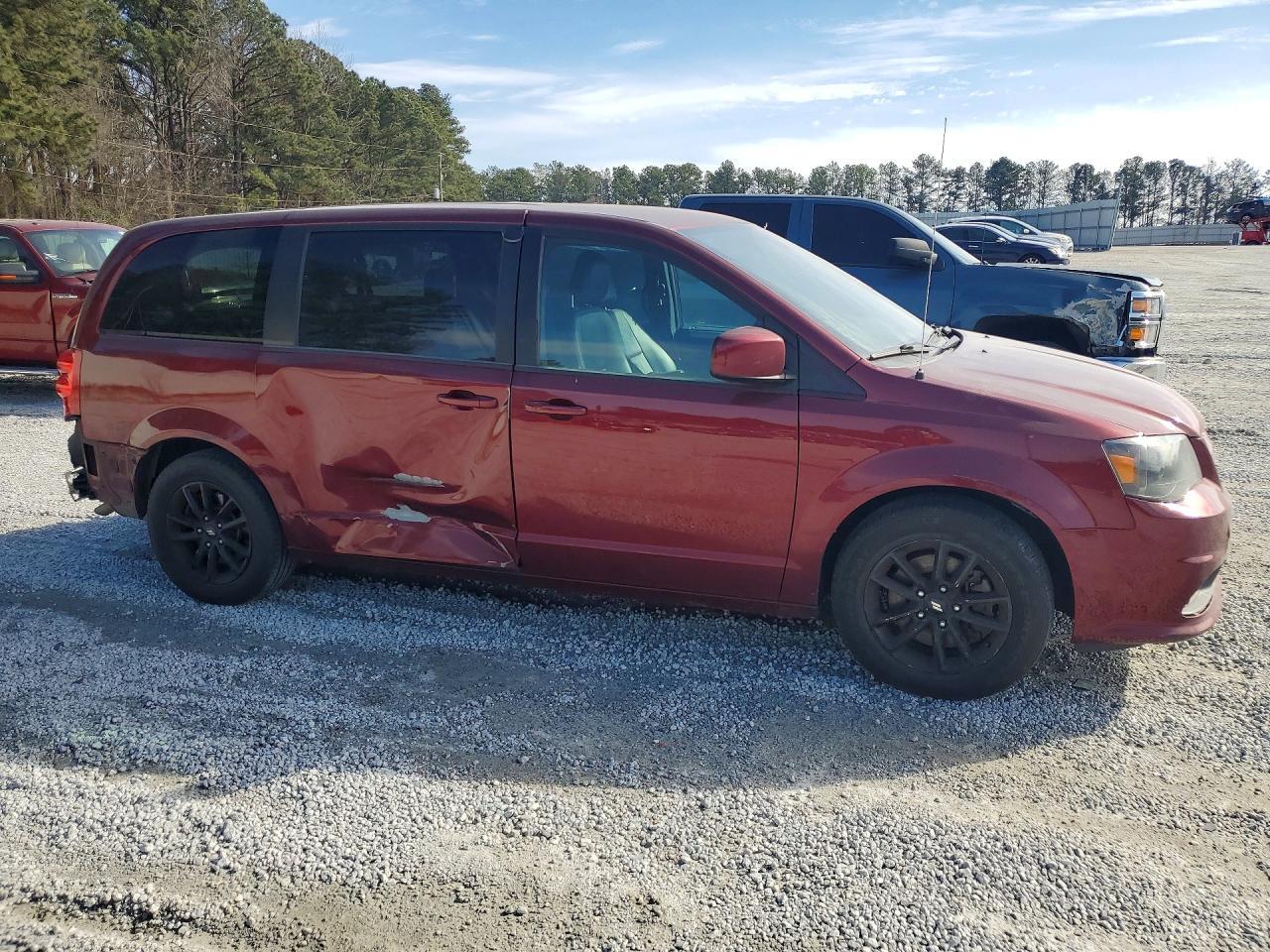 2020 Dodge Grand Caravan Gt - zdjęcie 4