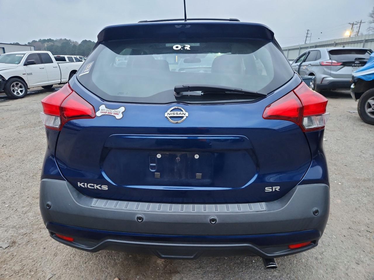 2020 Nissan Kicks Sr - zdjęcie 6