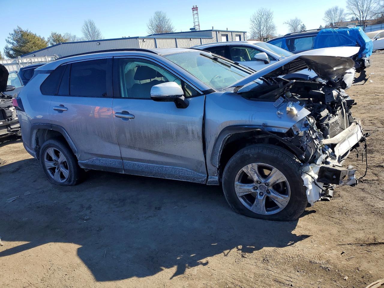 2019 Toyota Rav4 Xle - zdjęcie 4