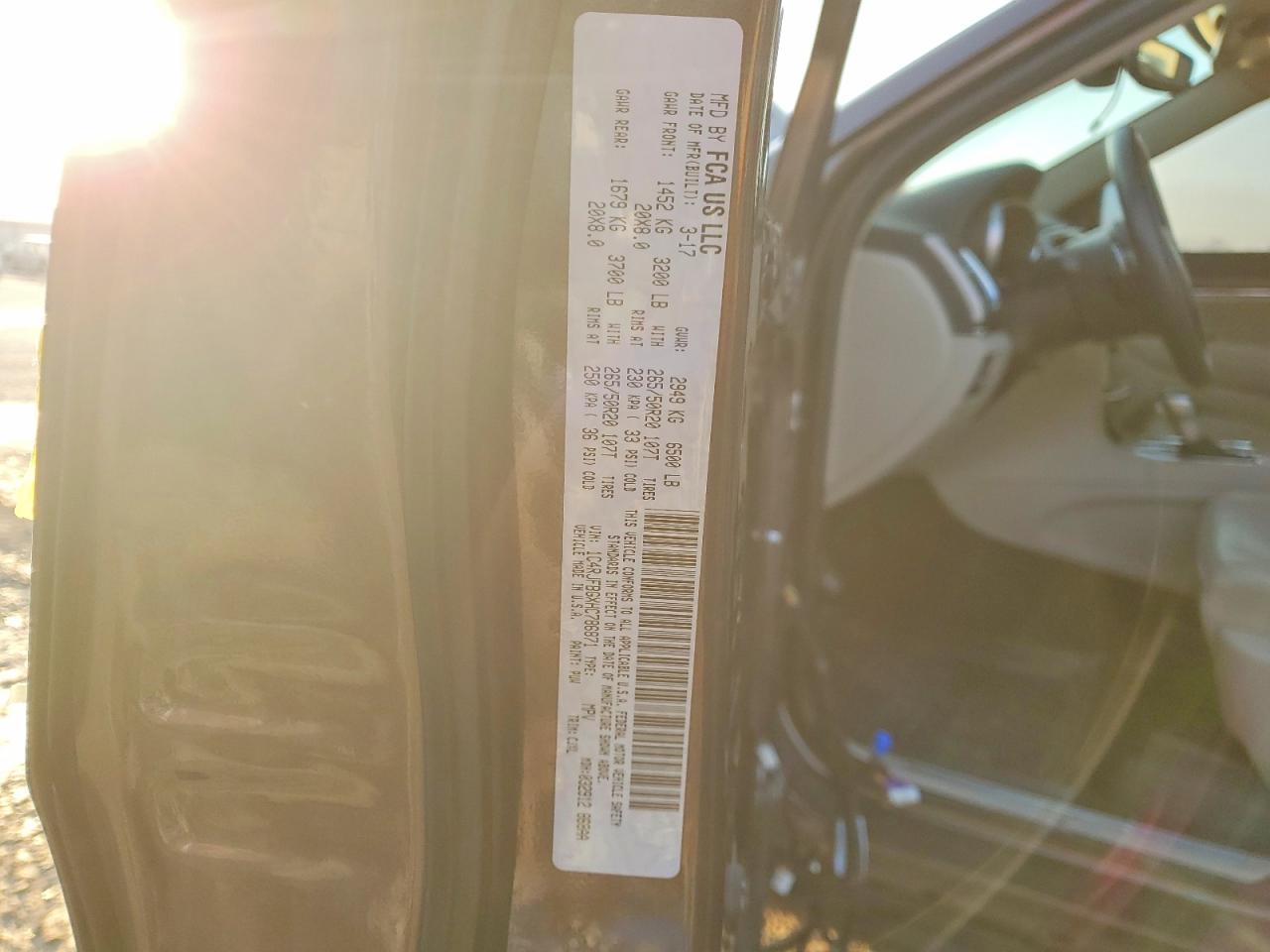 2017 Jeep Grand Cherokee Limited - zdjęcie 13