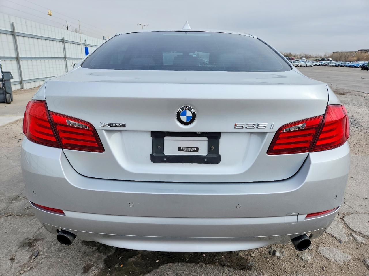 2013 BMW 535 Xi - zdjęcie 6