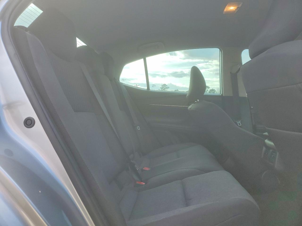 2025 Toyota Camry Xse - zdjęcie 10