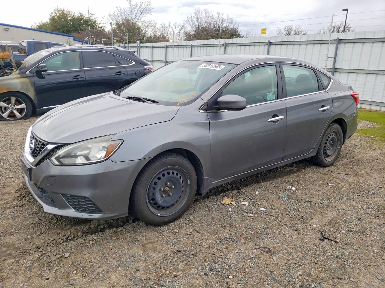 2019 Nissan Sentra S - zdjęcie główne
