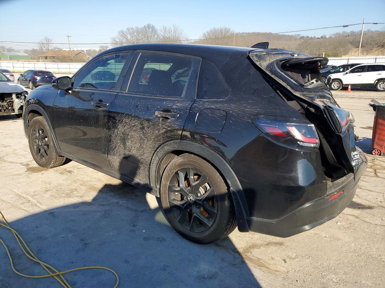 2023 Honda Hr-V Sport - zdjęcie 2