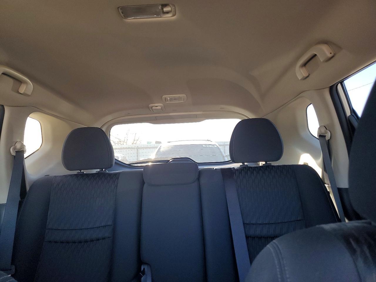 2020 Nissan Rogue Sv - zdjęcie 10